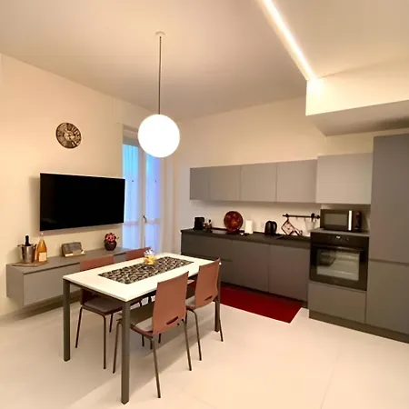 Apartmán Wine And Horse - Next To Station And Free Parking *