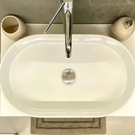 Daire Nuova Residenza Porta Nuova Winehorse *
